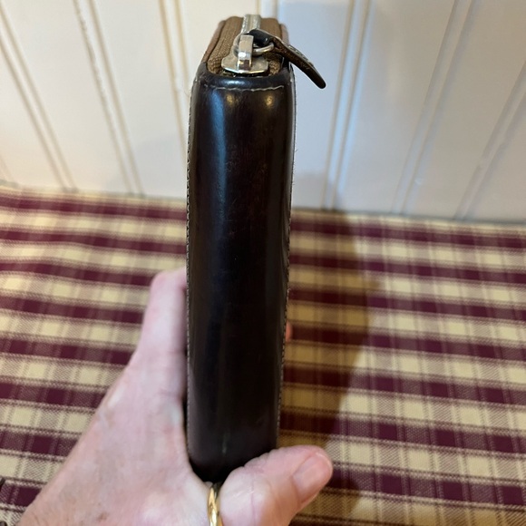 Dooney & Bourke Zip Around Wallet-Vintage - Picture 7 of 13